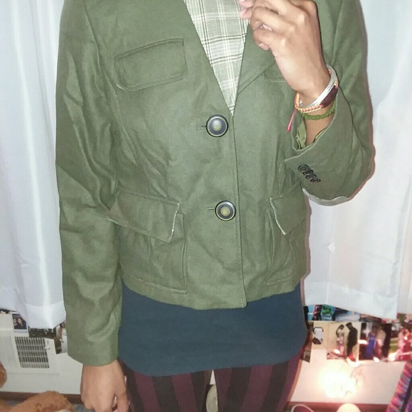 Jacket - Picture 3 of 3